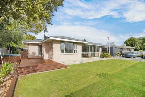 Photo of property in 13 Petries Road, Woodend, 7610