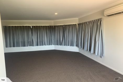 Photo of property in 6 Peel Close, Rolleston, 7614