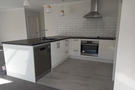 Photo of property in 529b Mangorei Road, Highlands Park, New Plymouth, 4312