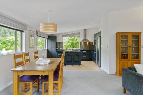 Photo of property in 15 Fineran Lane, Cashmere, Christchurch, 8022