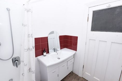 Photo of property in 27 Collingwood Street, Strathern, Invercargill, 9812