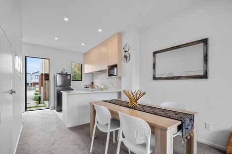 Photo of property in 96e Walmsley Road, Favona, Auckland, 2024