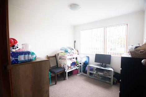 Photo of property in 4 Adel Place, Weymouth, Auckland, 2103