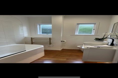 Photo of property in 8 Bridgewater Road, Parnell, Auckland, 1052