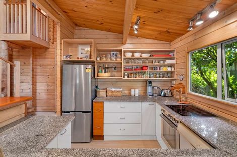 Photo of property in 64 Seabrook Avenue, New Lynn, Auckland, 0600