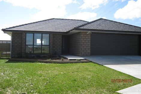 Photo of property in 19 Varsity Heights, Fitzherbert, Palmerston North, 4410