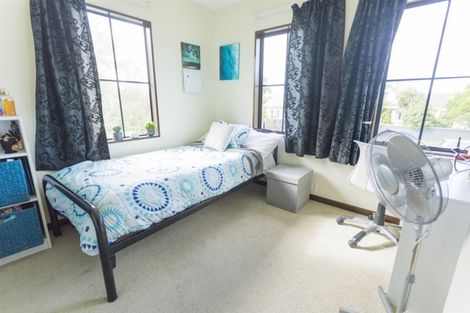 Photo of property in 27 Rudleigh Avenue, Upper Riccarton, Christchurch, 8041