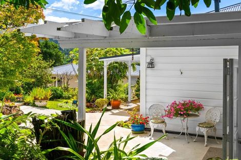Photo of property in 12 Grey Street, Regent, Whangarei, 0112