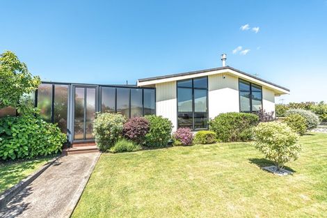 Photo of property in 30 Karamu Street, Tawhero, Whanganui, 4501