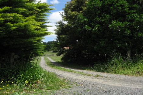 Photo of property in 68 Bungard Road, Karaka, Papakura, 2580