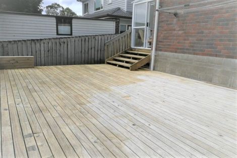 Photo of property in 10a Marie Crescent, Te Atatu South, Auckland, 0610