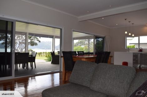 Photo of property in 243 One Tree Point Road, One Tree Point, 0118