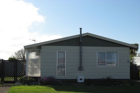 Photo of property in 2 Tawhero Street, Gonville, Whanganui, 4501
