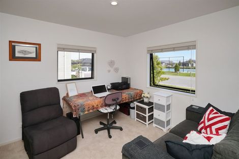 Photo of property in 15 Moreton Green, Rolleston, 7615