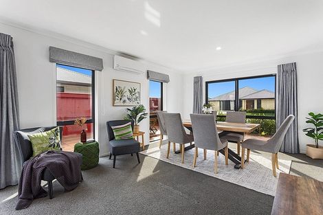 Photo of property in 1 Karearea Drive, Coastlands, Whakatane, 3120