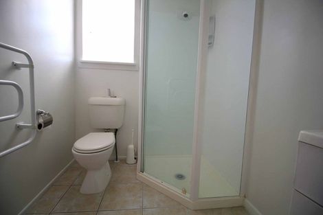 Photo of property in 2 Nash Road, Mount Roskill, Auckland, 1041