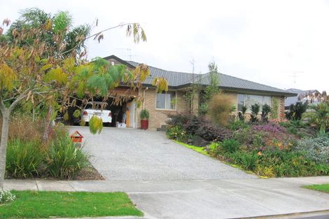 Photo of property in 85 Te Wharau Drive, Greenhithe, Auckland, 0632