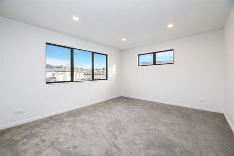 Photo of property in 12 Cumulus Way, Ranui, Auckland, 0612