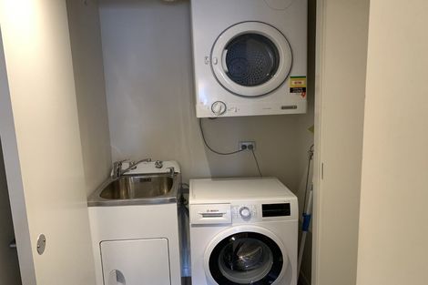 Photo of property in Monument Apartments, 3g/245 Wakefield Street, Te Aro, Wellington, 6011