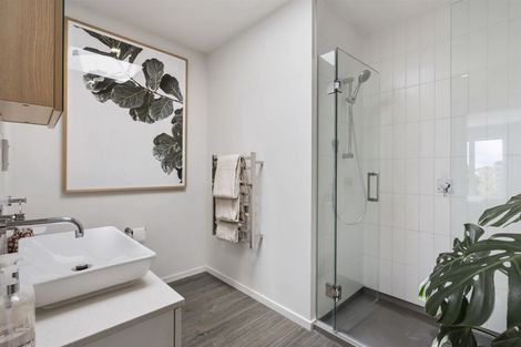 Photo of property in 7/83 Hinemoa Street, Birkenhead, Auckland, 0626