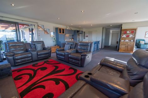 Photo of property in 12 Tawera Place, Te Anau, 9679