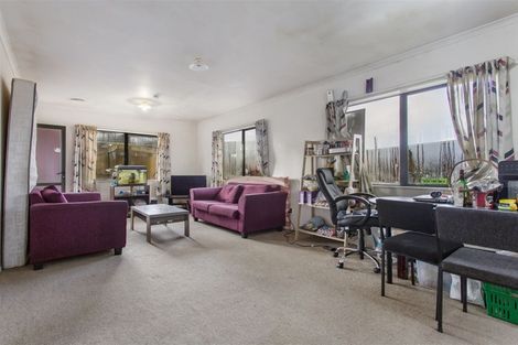 Photo of property in 11 Portrush Lane, Takanini, 2112