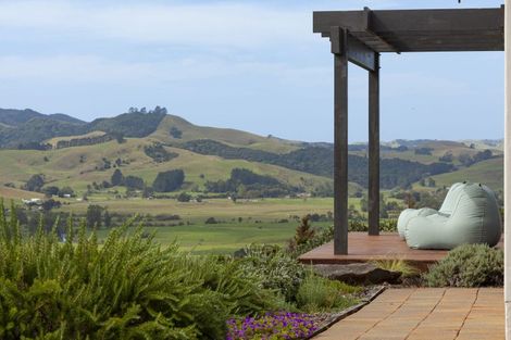 Photo of property in 30 Leccino Valley Road, Mangonui, 0494