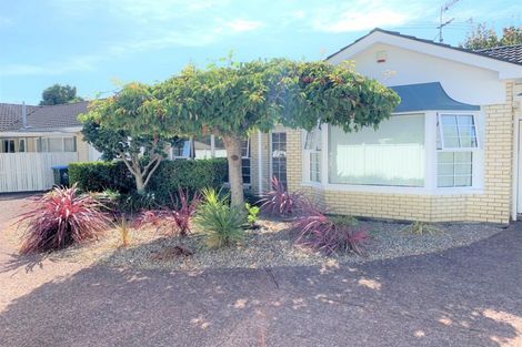 Photo of property in 2/8 Domett Avenue, Epsom, Auckland, 1023