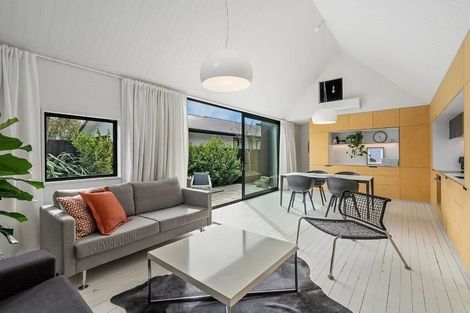 Photo of property in 9d Champion Street, Edgeware, Christchurch, 8013