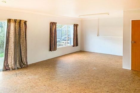 Photo of property in 3 Bush Point Road, Cable Bay, 0420