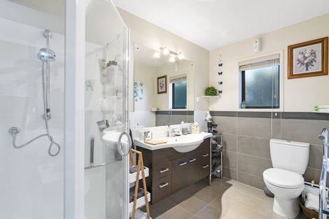 Photo of property in 29 Regency Park Drive, Gulf Harbour, Whangaparaoa, 0930