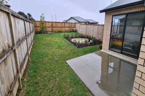 Photo of property in 16b Marine Garden Crescent, Beachlands, Auckland, 2018