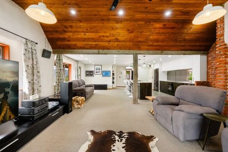 Photo of property in 53 Gilligans Gully Road, Alexandra, 9320