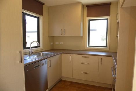 Photo of property in 2/104 Perry Street, Papanui, Christchurch, 8053