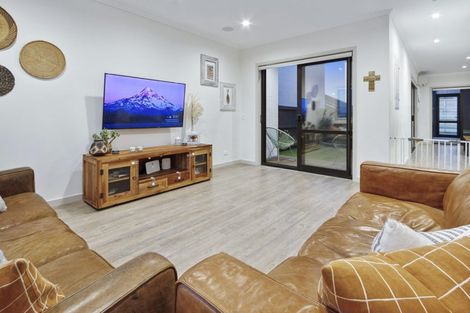 Photo of property in 7 Frances Bryers Road, Hobsonville, Auckland, 0616