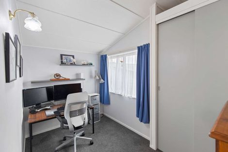 Photo of property in 10 Pirinoa Street, Feilding, 4702