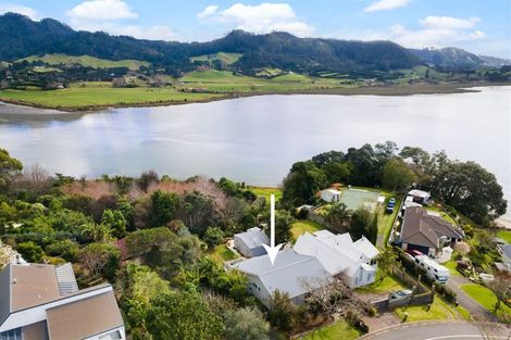 Photo of property in 11 Moana Drive, Tanners Point, Katikati, 3177