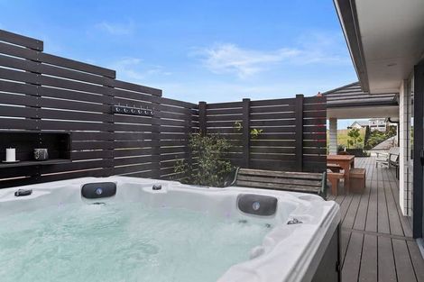 Photo of property in 4 Lambrusco Street, Te Kauwhata, 3710