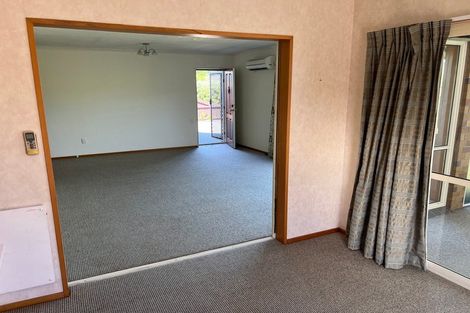 Photo of property in 144 Withells Road, Avonhead, Christchurch, 8042