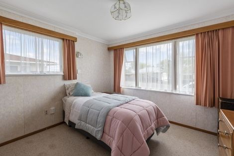 Photo of property in 4 Bowen Street, Levin, 5510