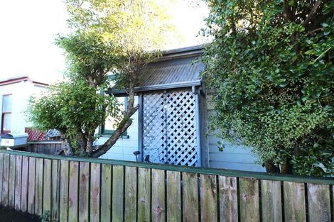 Photo of property in 56 Melbourne Street, South Dunedin, Dunedin, 9012