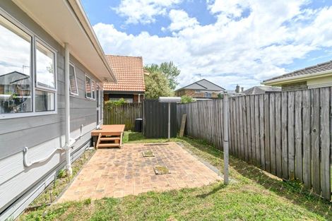 Photo of property in 4/8 Onslow Road, Papakura, 2110