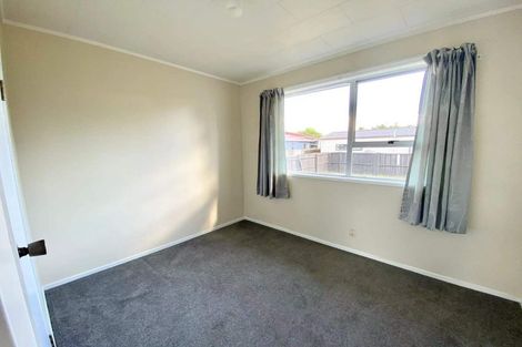 Photo of property in 2/26a Boundary Road, Clover Park, Auckland, 2019