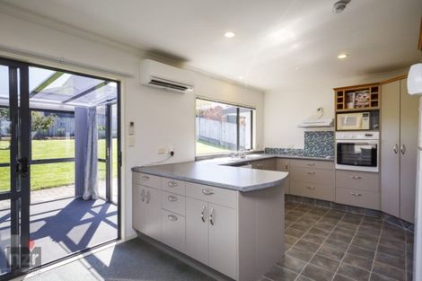 Photo of property in 10 Logan Grove, Feilding, 4702