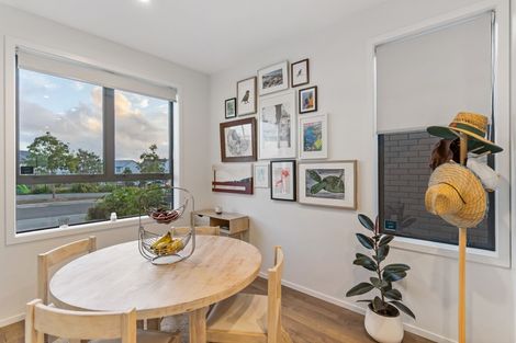 Photo of property in 8 Aveline Place, Glen Innes, Auckland, 1072