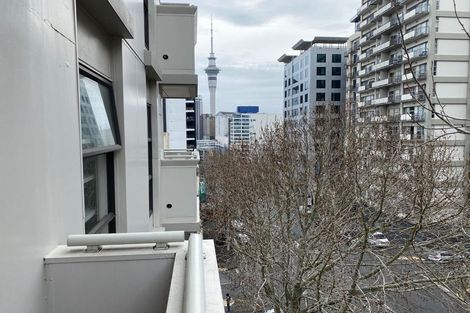 Photo of property in Oakwood Hall Apartments, 6b/81 Wakefield Street, Auckland Central, Auckland, 1010