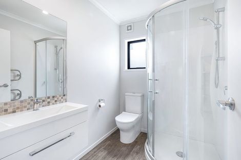 Photo of property in 2/20 Hunter Street, Hamilton Lake, Hamilton, 3204