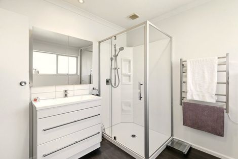 Photo of property in 6 Kennedys Bush Road, Halswell, Christchurch, 8025