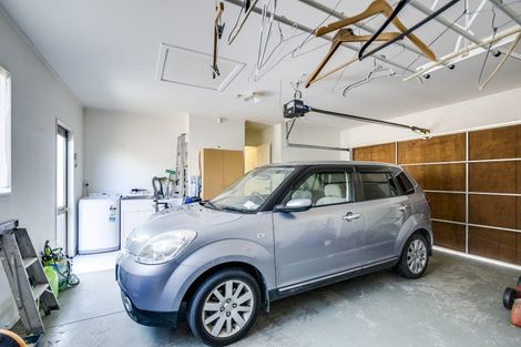 Photo of property in 17 Sloane Place, Taradale, Napier, 4112