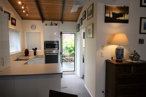 Photo of property in Cedar Court, 7/1 Ash Grove Circle, Haruru, 0204